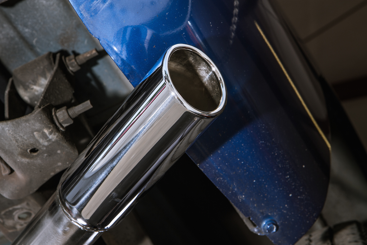 The polished stainless tip provides the Silverado with a much classier, high-end look where the OEM tip fell short.