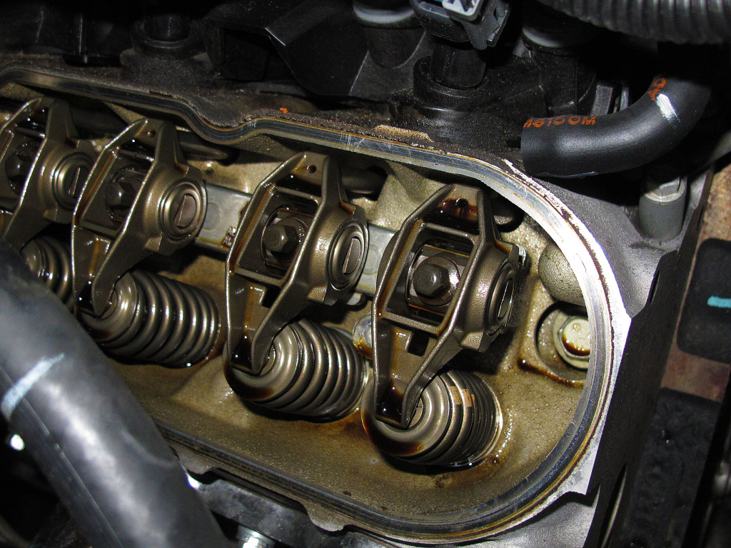 All 1999-2013 4.8 and 5.3 truck engines use the same 1.7 ratio rocker arms as the LS1, LS2, and LS6. The valvetrain is a net-lash design, meaning it is non-adjustable from the factory.